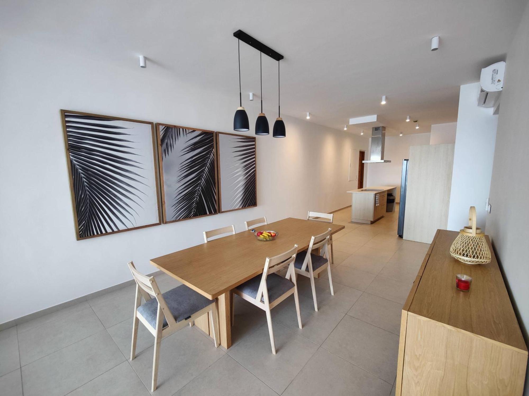 Ocean Point Beach Front Apartment Pointe aux Piments Dış mekan fotoğraf
